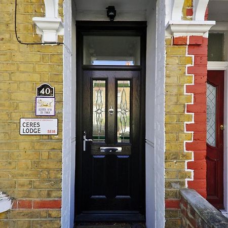 Ceres Lodge Plumstead  Exterior photo